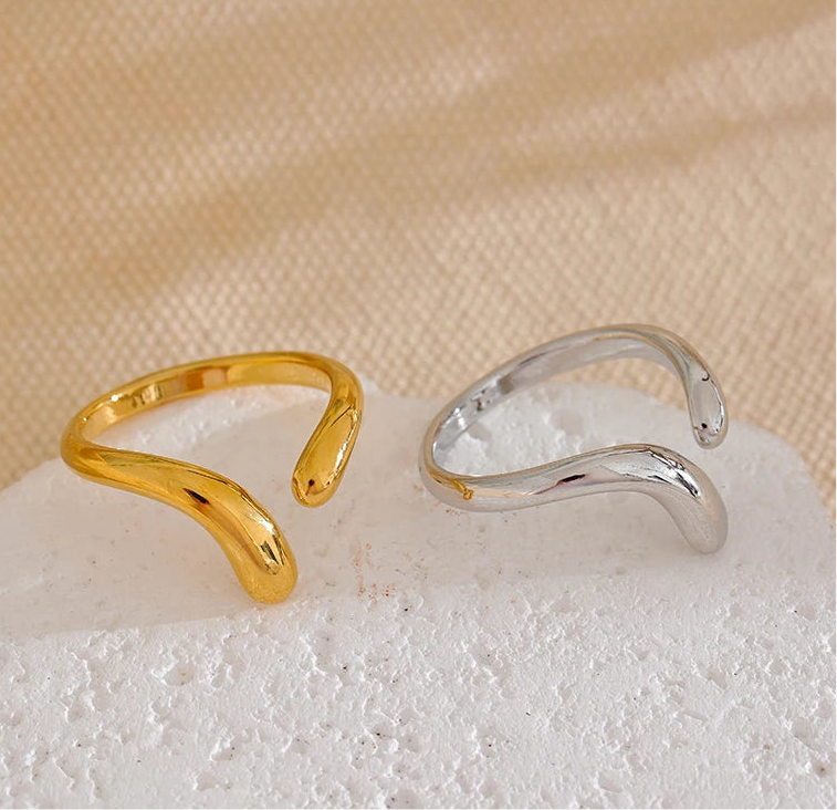Bague maina
